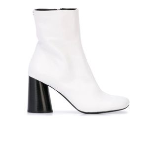 Winter shop Prices drop ❄️ Halmanera Oriett boots - White
